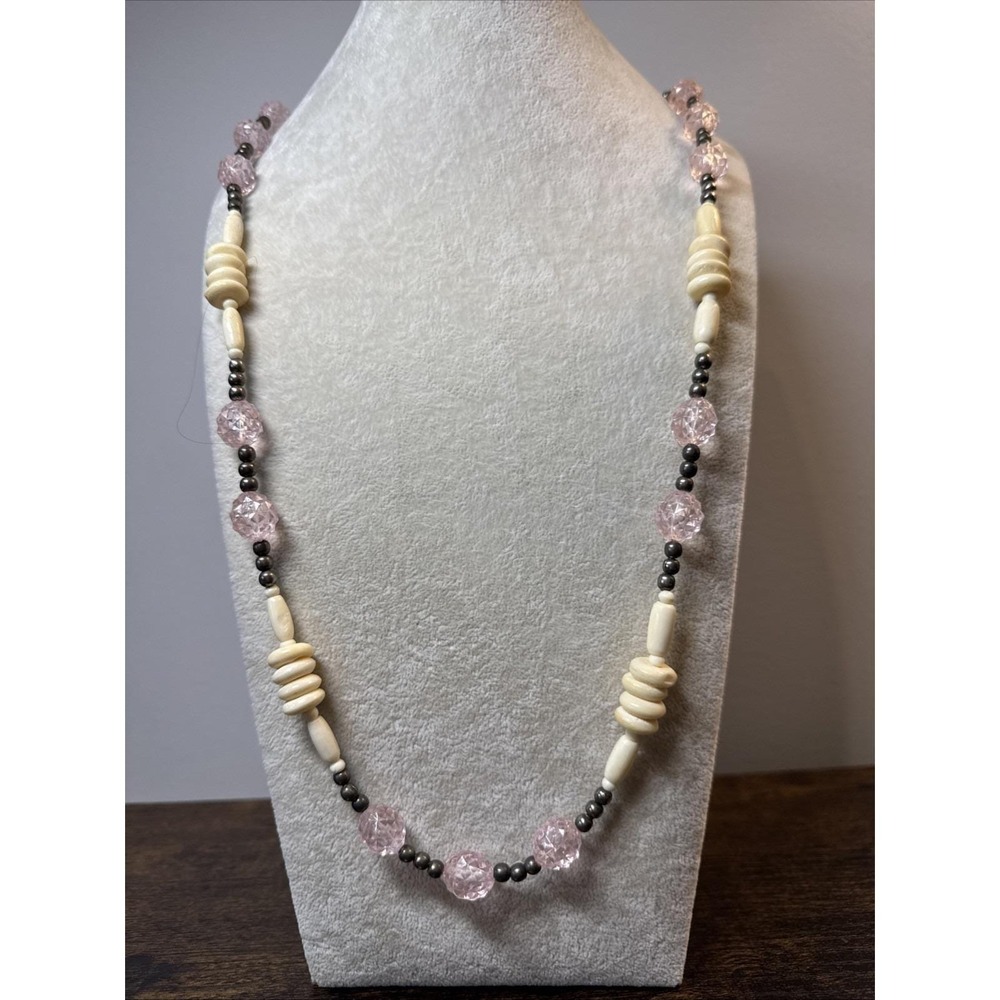 VTG‎ Carved Bone & Pink Lucite Beaded Necklace Silver Tone 38" Boho Western